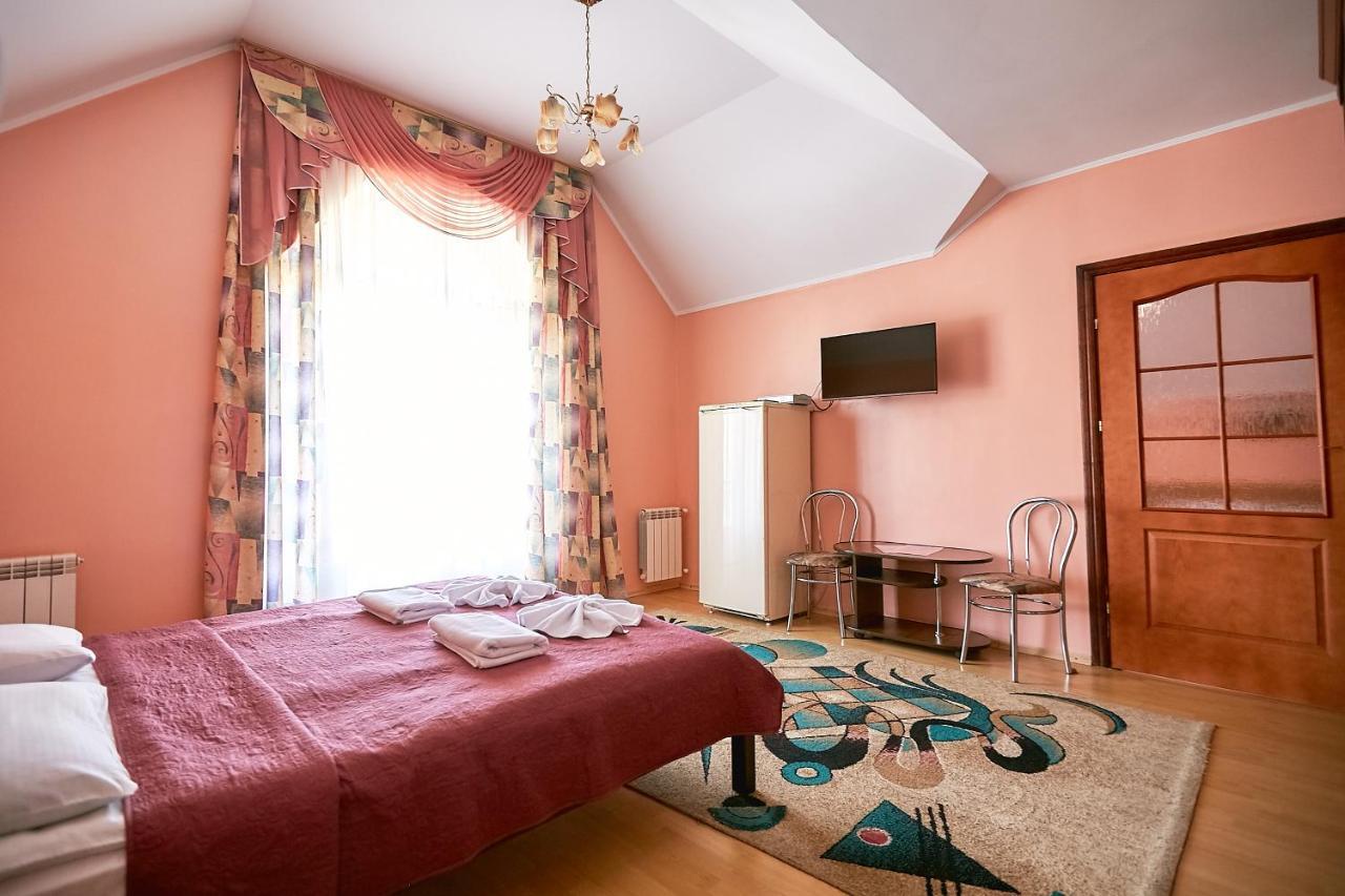 Pansionat Bogema Truskavets Bagian luar foto